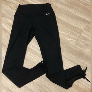Nike yoga leggings - size XS